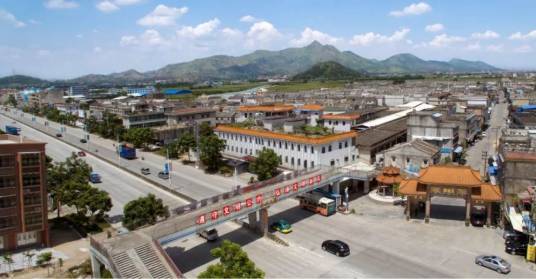 燎原街道（广东省揭阳市普宁市辖街道）