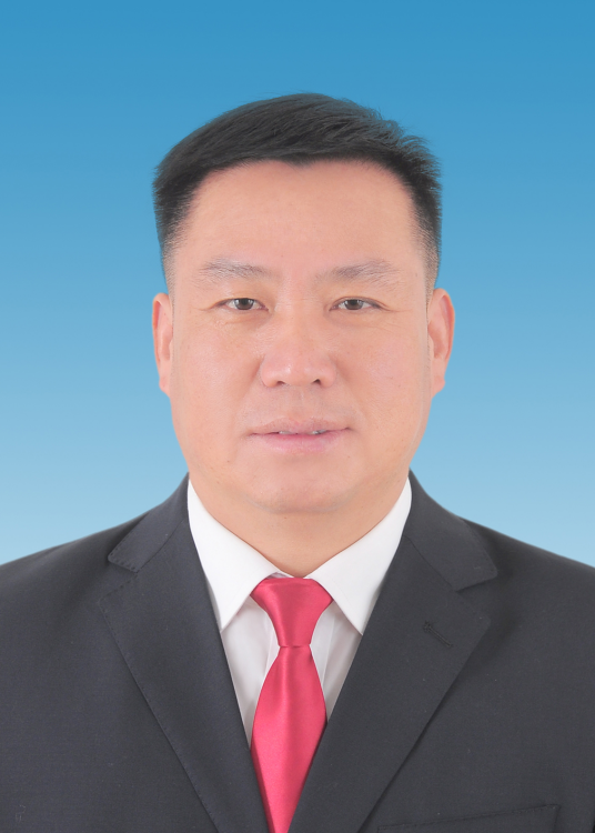 李先祥（云南省曲靖市委副书记，市人民政府市长、党组书记）