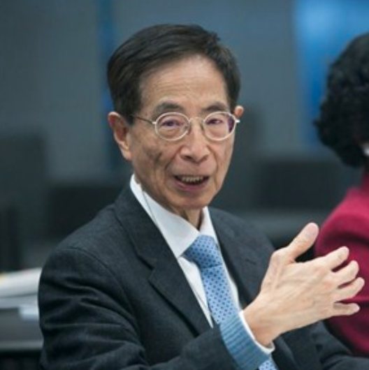 李柱铭