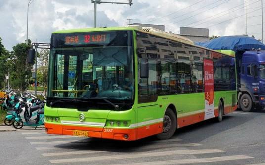 南宁公交32路