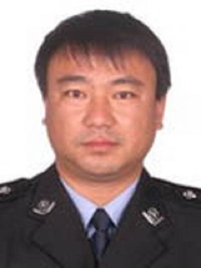 赵玉亮（穆棱市公安局经济犯罪侦查大队原一级警员）