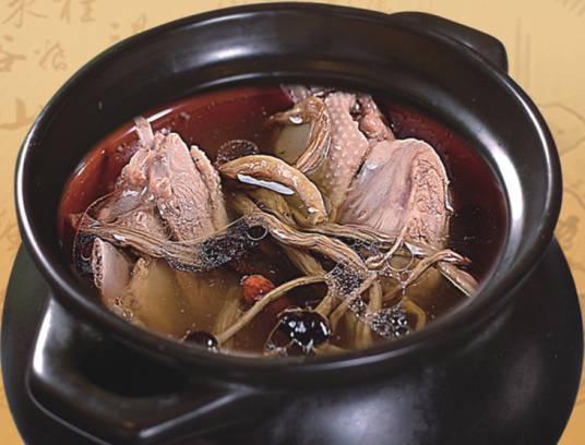 茶树菇炖鸭汤