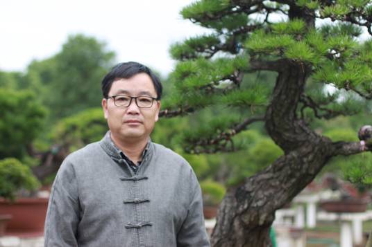 徐昊（中国盆景艺术大师）