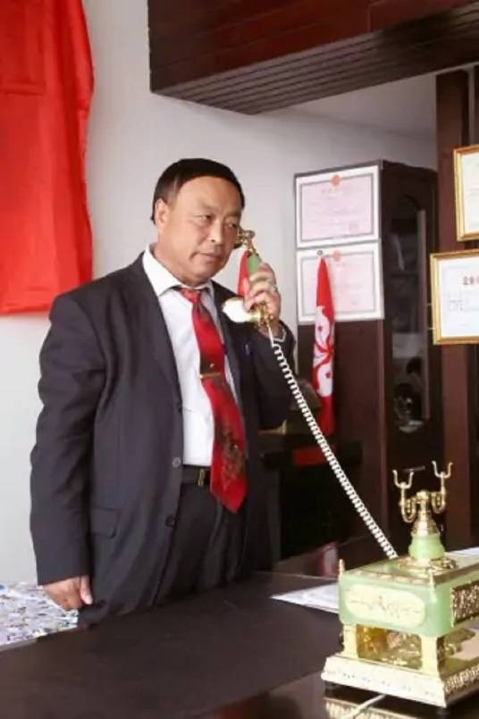 张景范（香港双盛永集团董事长、CEO）