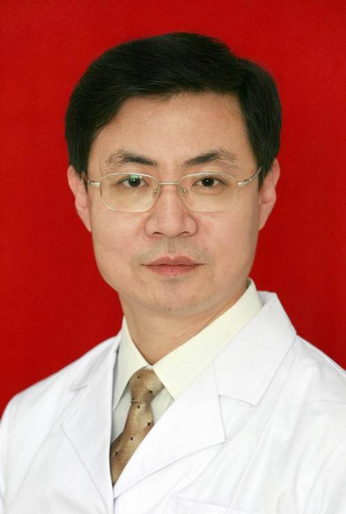 李铁军（北京大学口腔医院口腔病理科医生）
