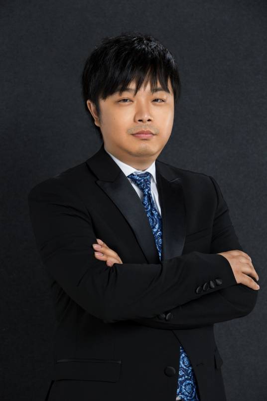 顾奕（中国内地男编剧、导演）
