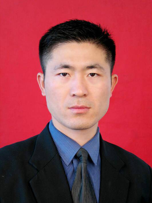 陈久松（六安市人力资源和社会保障局原局长）