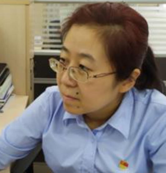 张莉（中铁宝桥集团有限公司道岔研发部设计组组长）