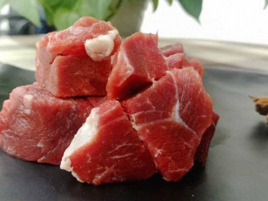 鄂托克阿尔巴斯山羊肉