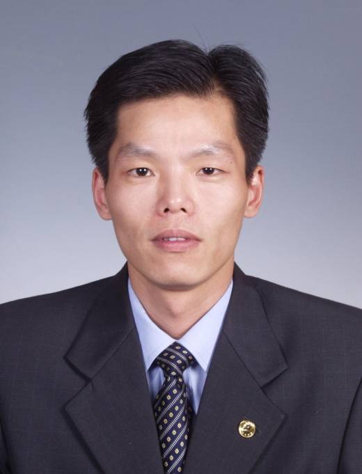 朱耀辉（河南登封市人民政府原副市长）
