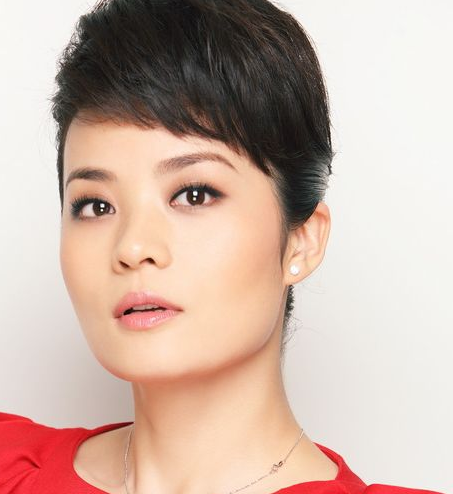 尹钰（中国女安徽卫视节目主持人）