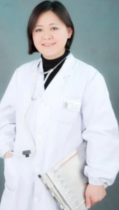 徐蓓（武汉友好医院妇科微创中心手术医生）