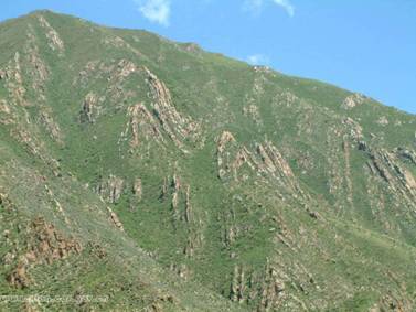 褶皱山