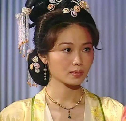 凌云（电视剧《无头东宫》女主角）