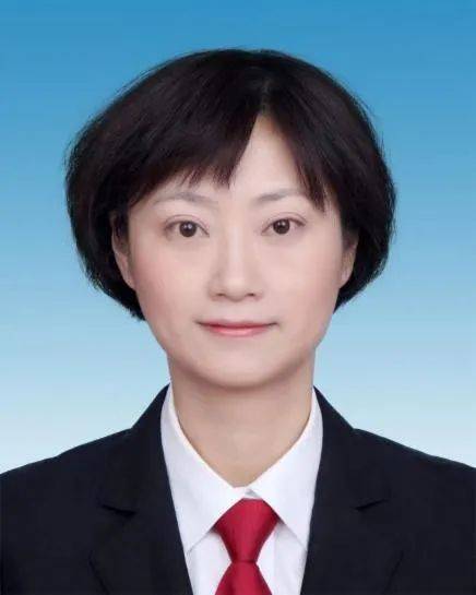 杜前（浙江省宁波海事法院院长）
