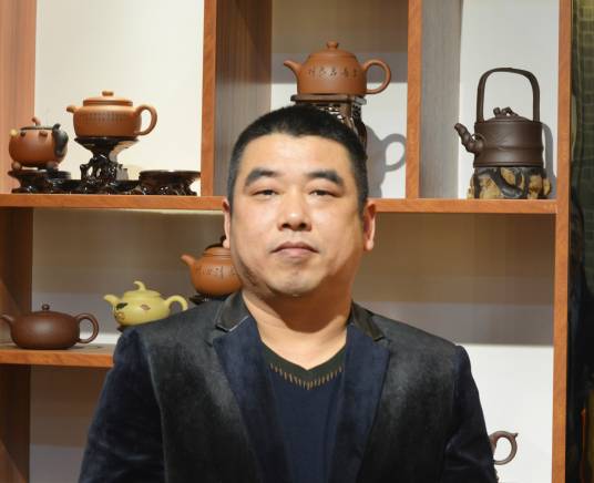 应勤锋