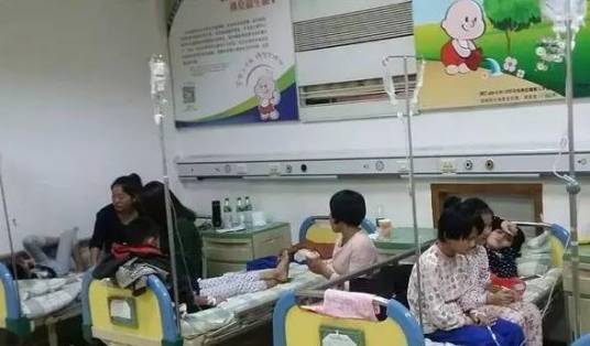 10·18正定小学生食物中毒事件