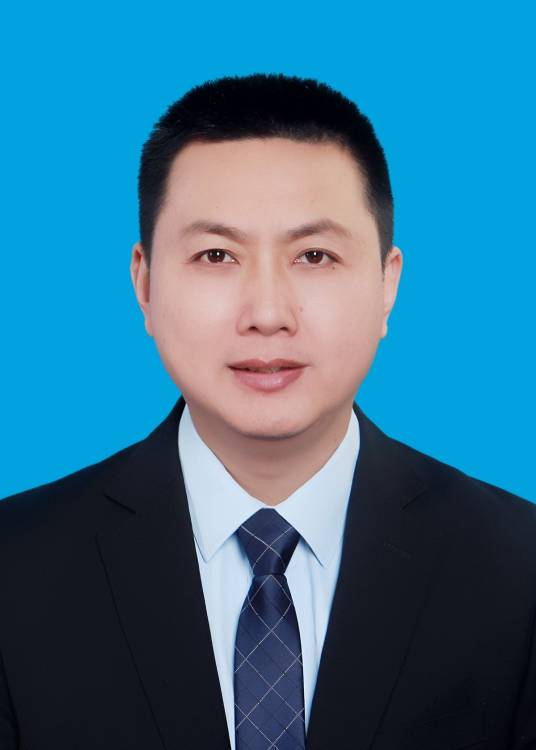 周鸿飞（浙江省丽水市云和县委副书记、县长，县政府党组书记）