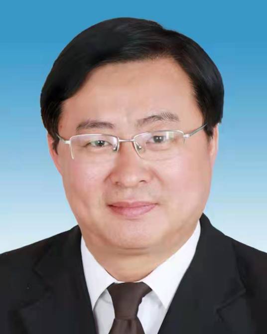 李兴胜（山东省新泰市委常委、市政府副市长）
