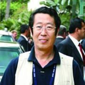 乔磊（美国《侨报》副总编辑）