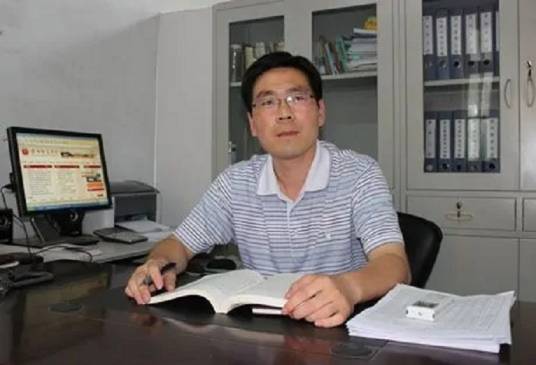 赵江涛（安阳师范学院人文管理学院党委副书记）