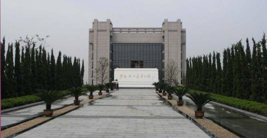 闵行区烈士陵园