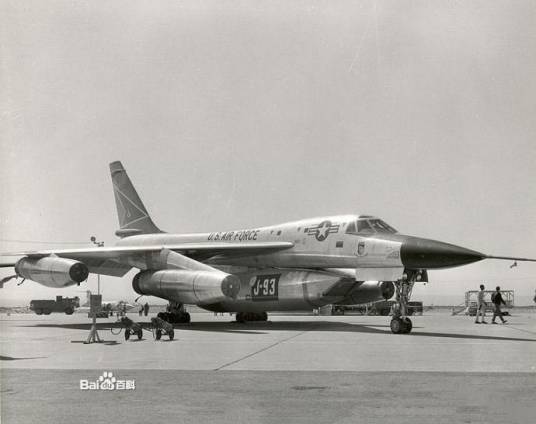 B-58轰炸机