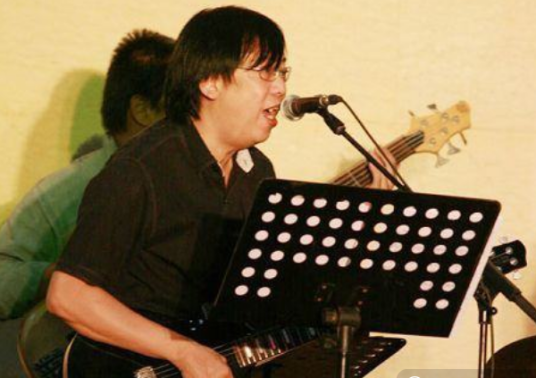 许华强（新加坡音乐人、吉他手）