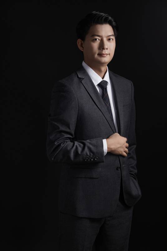 江伟平（江苏黄埔再生资源利用有限公司副总经理）