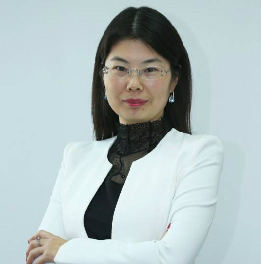 李云仙（江苏省金阳光出国服务中心总经理）