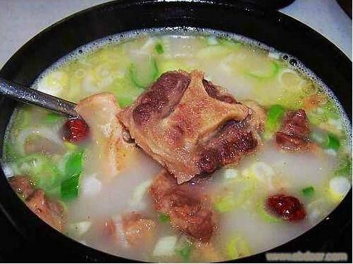 猪骨白汤