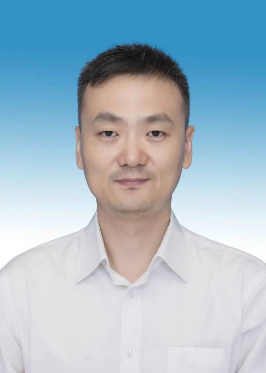 张强（江西省赣州市定南县人民政府原副县长（挂职））