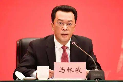 马林波（贵州省农村信用社联合社原党委书记、理事长）