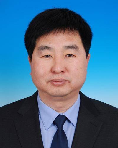 孙广新（北京市密云区人力资源和社会保障局党组成员、副局长、三级调研员）