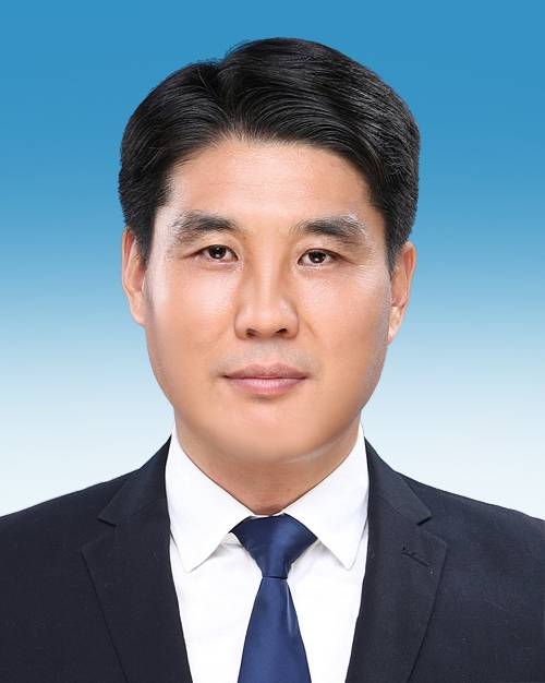江海洋（浙江省嘉兴市委常委、嘉善县委书记）