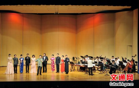 重温经典——中华古典诗词朗诵音乐会