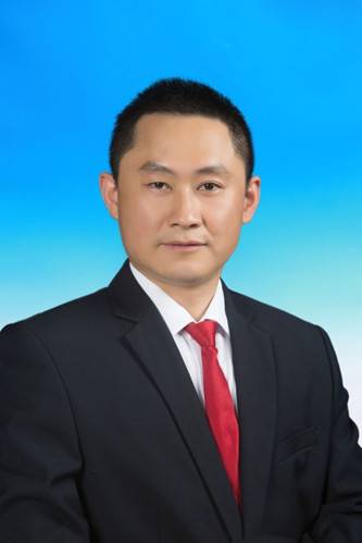 徐一平（浙江省温岭市财政局党委委员、总会计师）