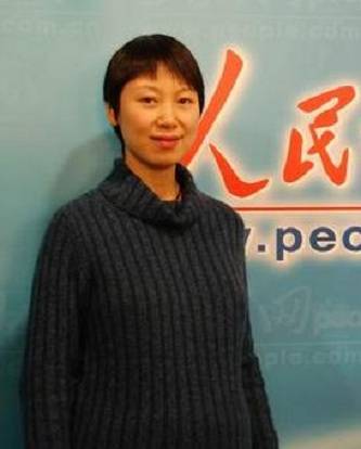 丁一（中国社会科学院副教授）