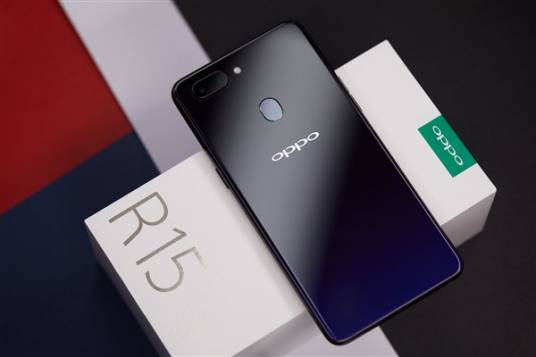 OPPO R15s