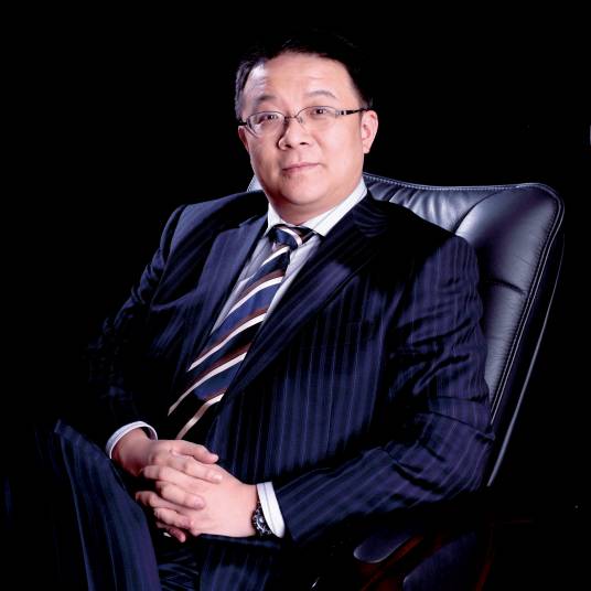 周忻（易居（中国）控股有限公司董事局主席、天猫好房集团首席执行官）