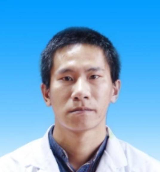 张廷华（上海宏康医院中医骨伤理疗科医师）