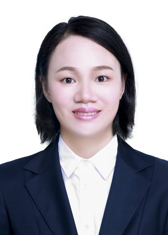 王玮（重庆市大渡口区人力资源和社会保障局党组成员、区社会保险事务中心主任）