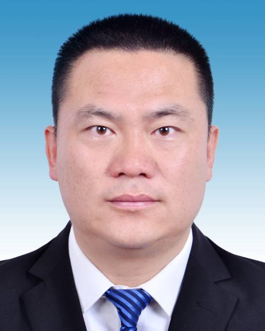 范长征（山东省肥城市委副书记，市人民政府党组书记、市长）
