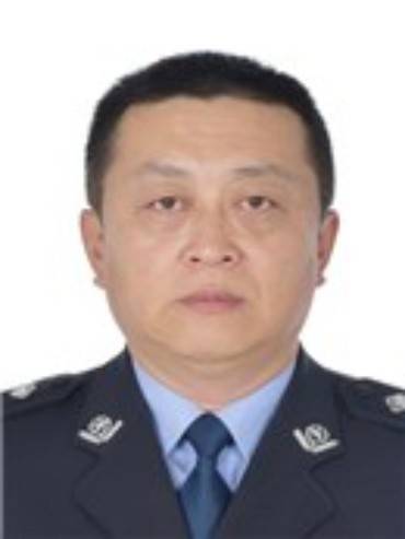 刘建伟（呼伦贝尔市公安局党委委员、副局长）