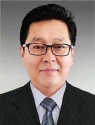 赵德辉（营口市人力资源和社会保障局原局长）