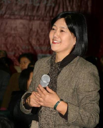 宋庆华（国家环保总局宣教中心绿色社区专家顾问）