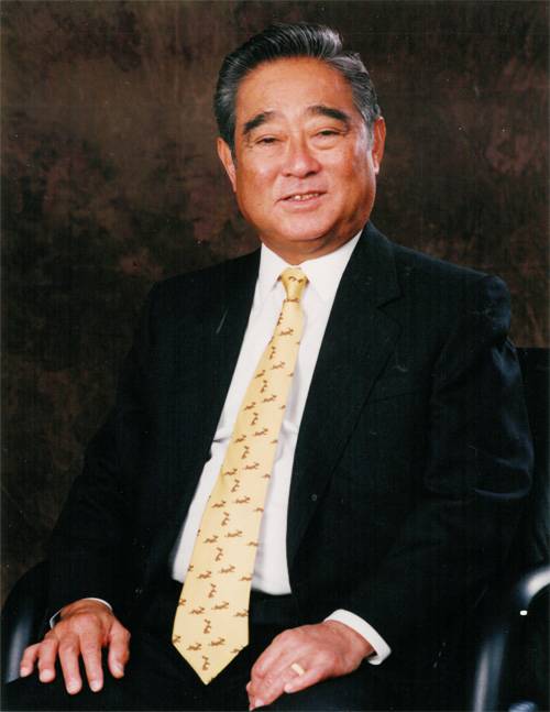 蒙民伟