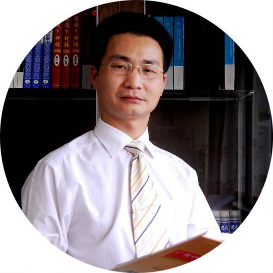 曾志伟（广州市南沙区南沙小学校长）