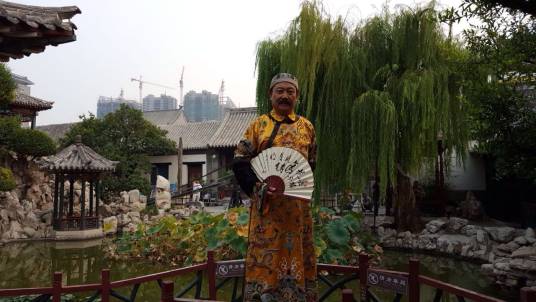 郑板桥的故事之潍水谣