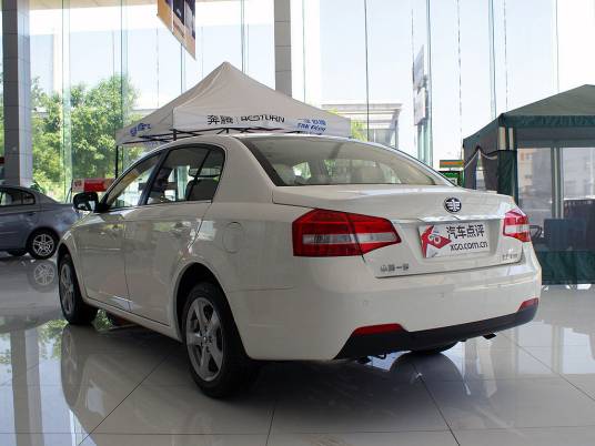 2012款奔腾B70 1.8MT 舒适型